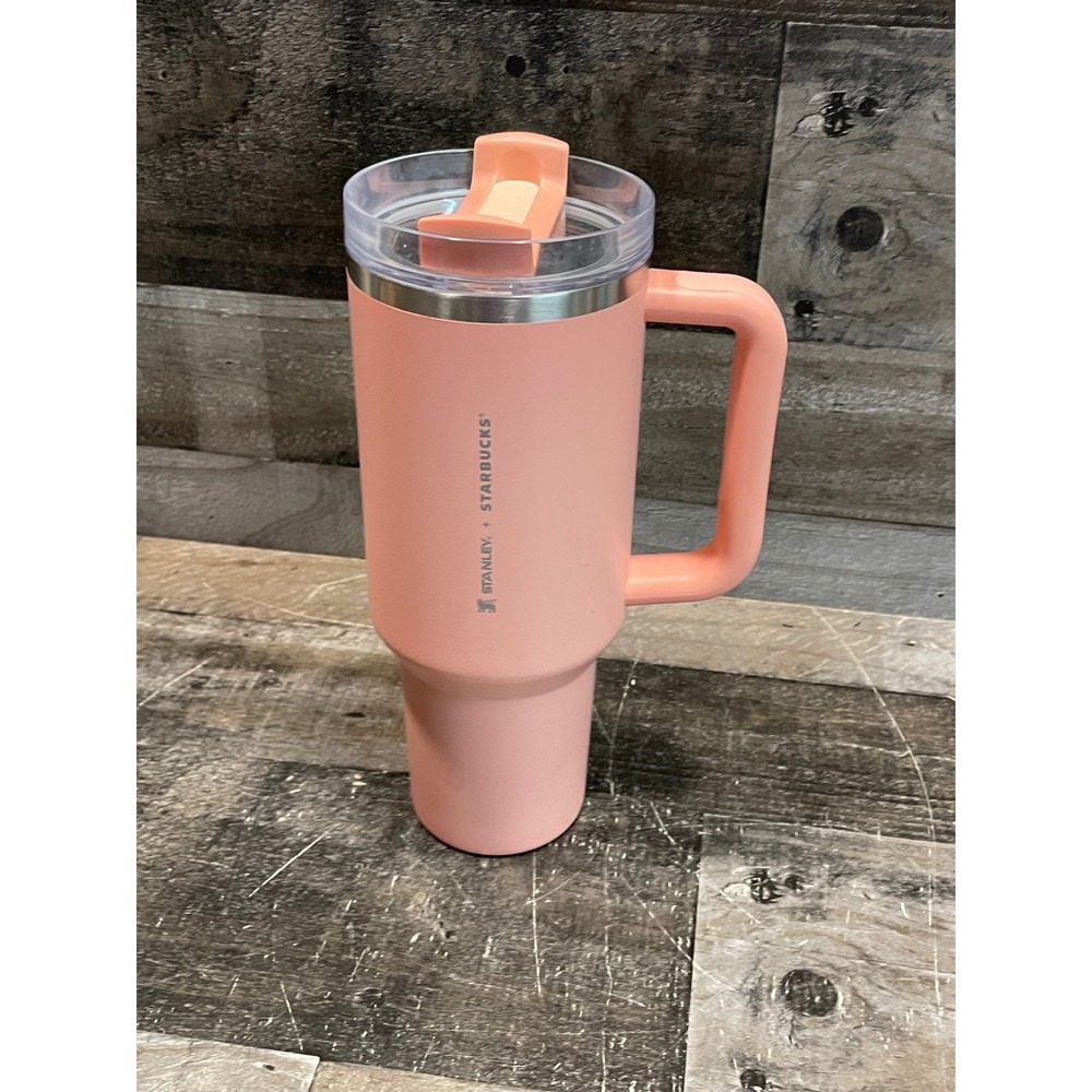 Stanley x Starbucks 40oz Quencher H2.0 FlowState Tumbler Peach Pink Sunset